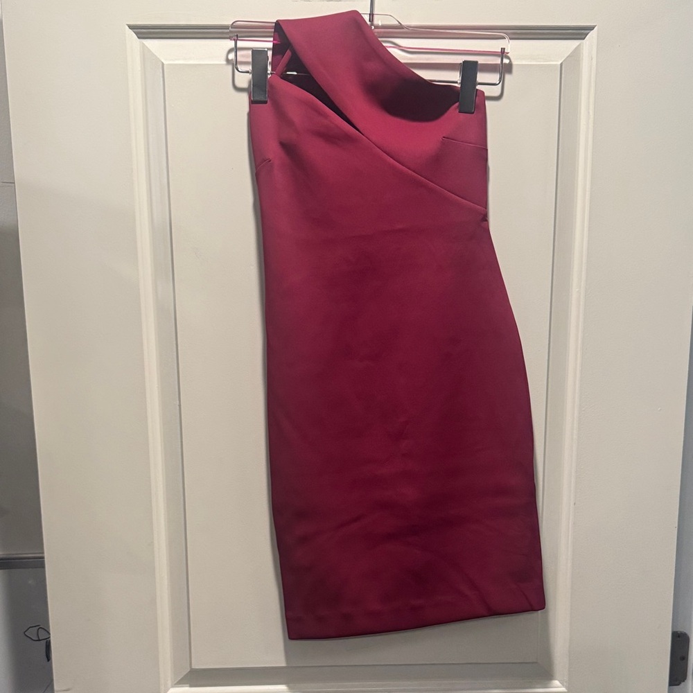 Marciano Guess Lady Line Scuba Asymmetrical Dress – Size XS, Blushing Berry